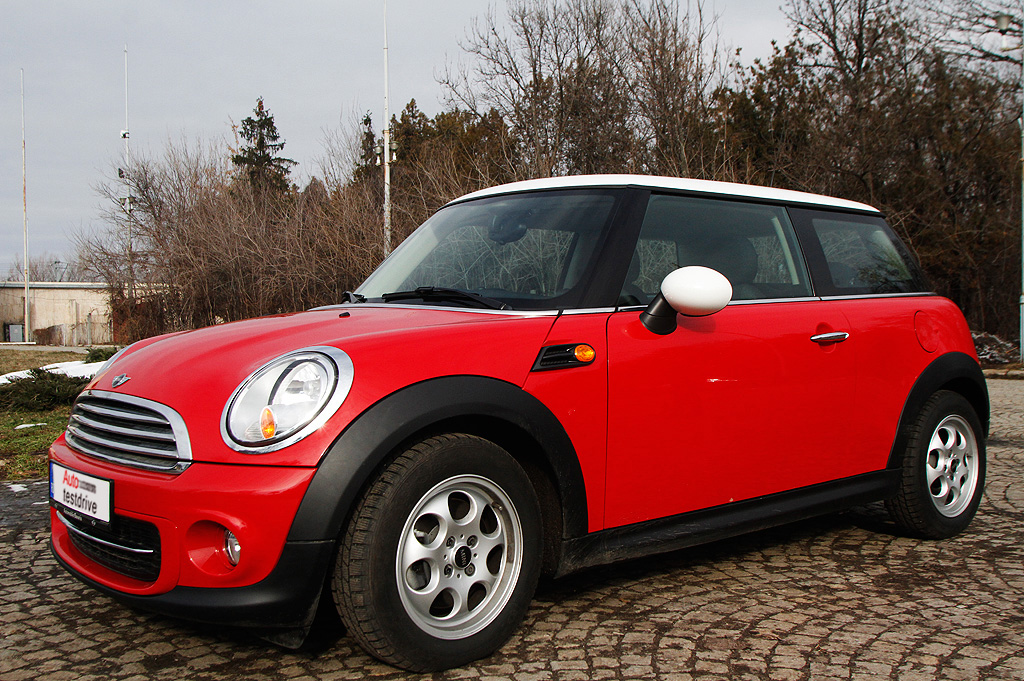 MINI COOPER - test drive 2013