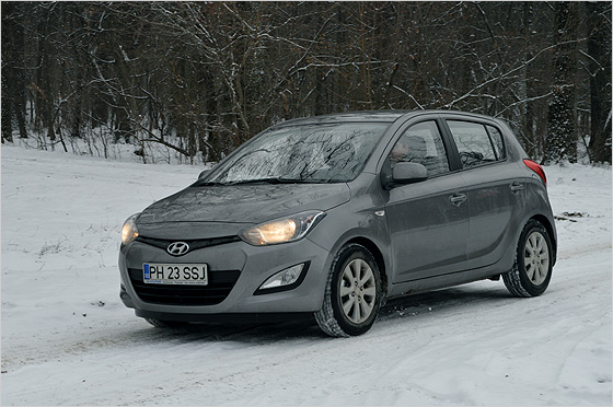 Hyundai i20 2012 - comportament rutier