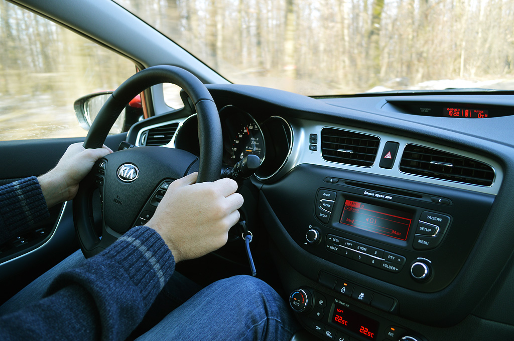 Kia Cee'd 1.6 GDI City - driver