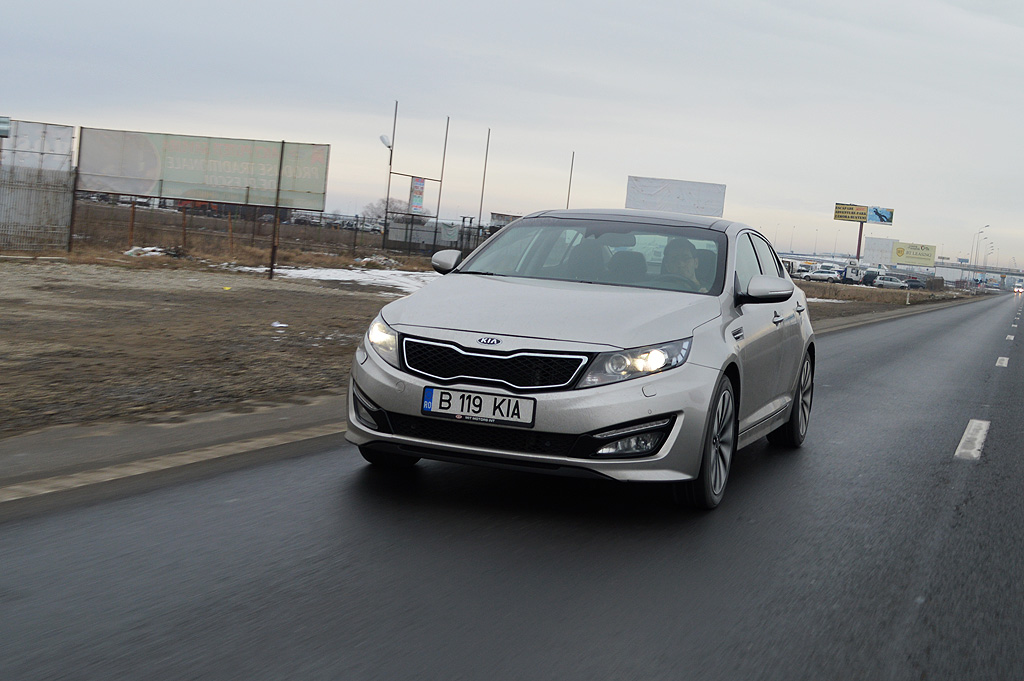 Test drive KIA Optima 2012 - pe sosea