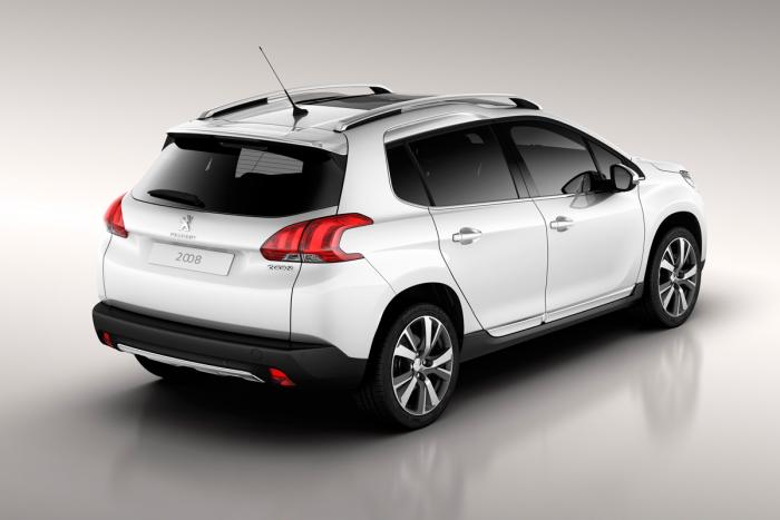 Peugeot 2008 - spate