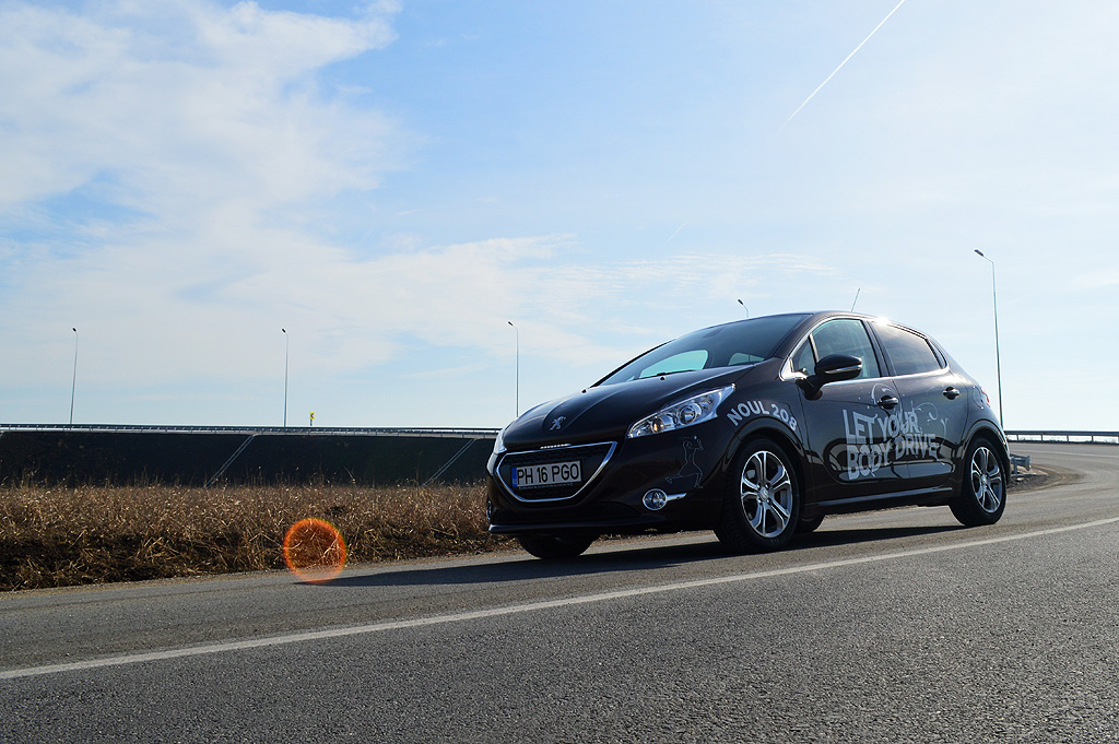 Peugeot 208 - drive test