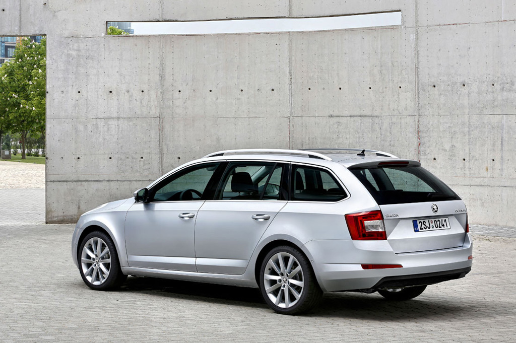 Noua Skoda Octavia Combi - lateral