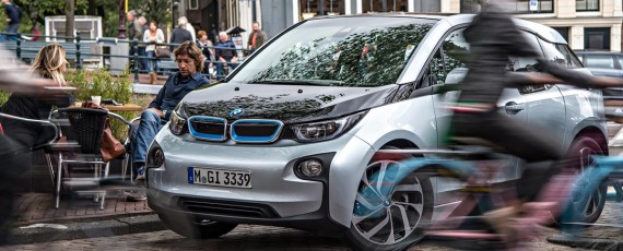 BMW i3 - "Green Car of the Year"  2015