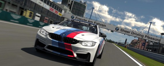 BMW M Performance M4 Safety Car - Gran Turismo 6