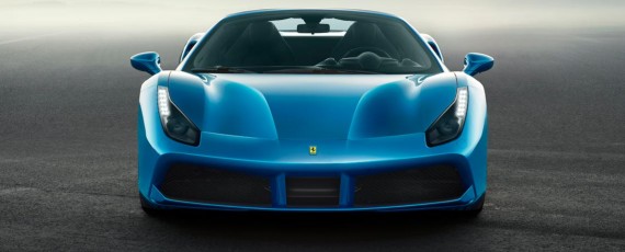 Noul Ferrari 488 Spider