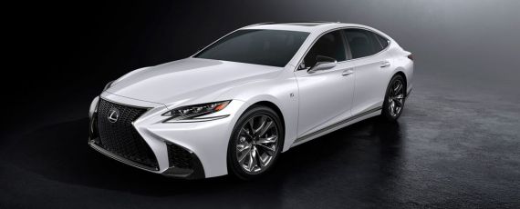 Noul Lexus LS F SPORT