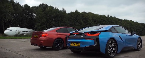 Liniuta BMW i8 vs BMW M4 Coupe