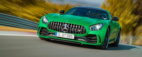 Noul Mercedes-AMG GT R