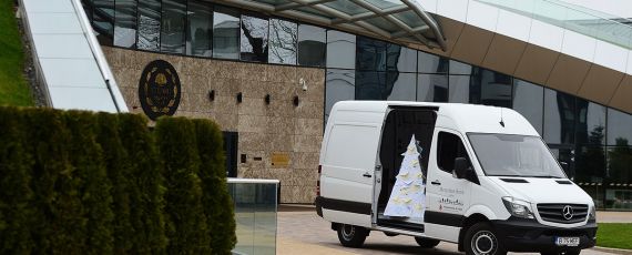 Festivalul Brazilor de Crăciun 2016 - Mercedes-Benz Sprinter