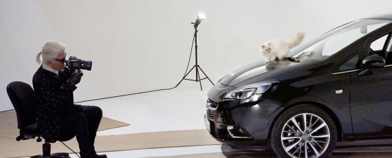 Opel Corsa fotografiat de Karl Lagerfeld