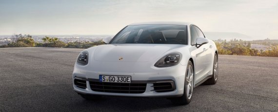 Noul Porsche Panamera 4 E-Hybrid