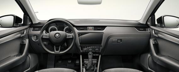 SKODA Octavia 2017 - interior