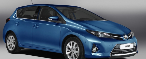 Toyota Auris 2013