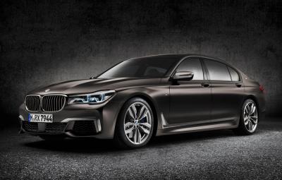 Noul BMW M760Li xDrive