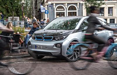 BMW i3 - "Green Car of the Year"  2015