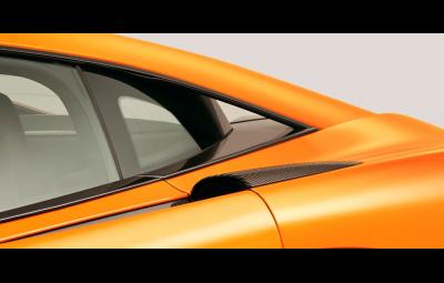 Noul McLaren 570S