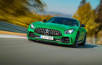 Noul Mercedes-AMG GT R