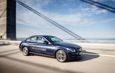 Noul Mercedes-Benz C 350 PLUG-IN-HYBRID