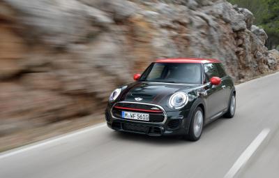 Noul MINI John Cooper Works 2016