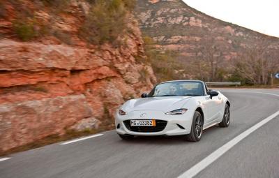 Noua Mazda MX-5 2015