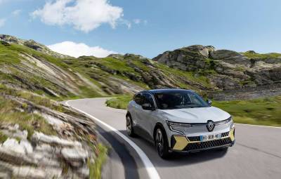 Noul Renault Mégane E-TECH