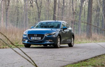 Mazda3 2017