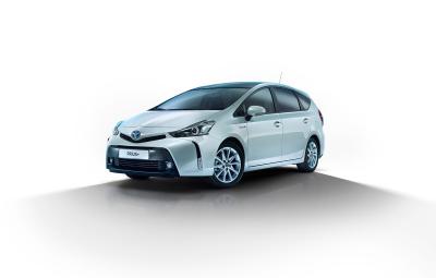 Toyota Prius+ facelift 2015