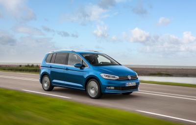 Noul Volkswagen Touran 2017