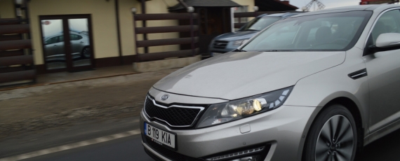 Partea frontală cu linii foarte agresive