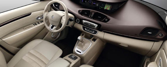 Renault Grand Scenic - interior