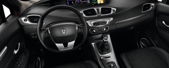 Renault Scenic - interior