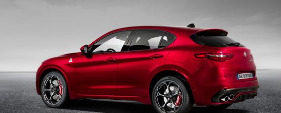 Alfa Romeo Stelvio (01)