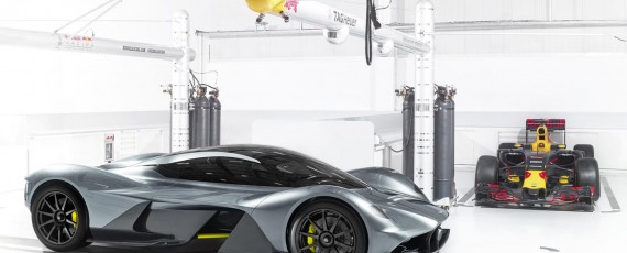 Aston Martin AM-RB 001 (06)