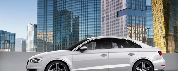 Audi A3 Sedan - lateral