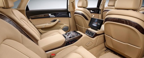 Audi A8 L extended (05)