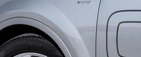 Noul Audi Q7 e-tron quattro (05)