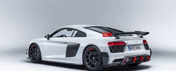 Audi R8 Sport Performance (02)