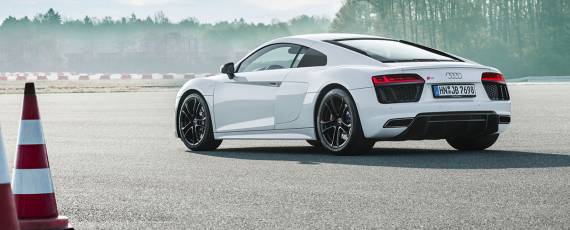 Audi R8 V10 RWS (04)