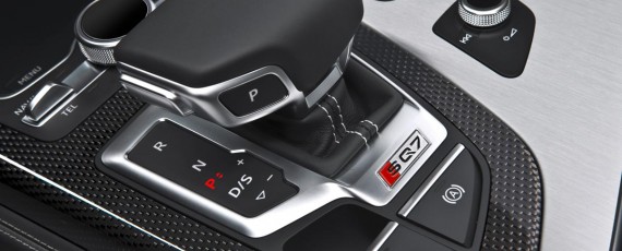 Noul Audi SQ7 TDI (15)