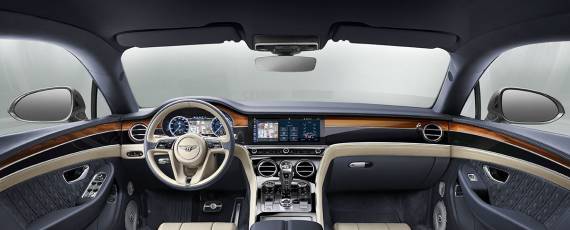 Bentley Continental GT 2018 (21)