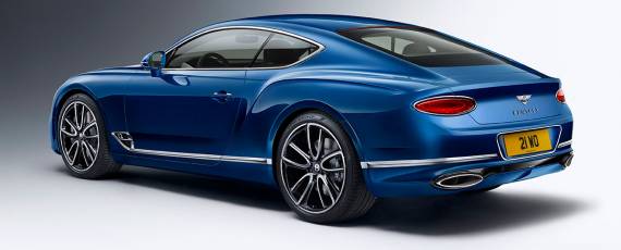 Bentley Continental GT 2018 (15)