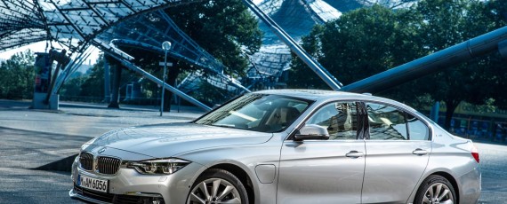 Noul BMW 330e - preturi Romania (01)
