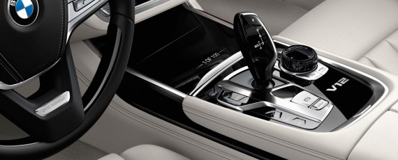 BMW Individual Seria 7 THE NEXT 100 YEARS (07)