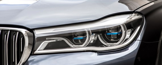 BMW Seria 7 - faruri laser (01)