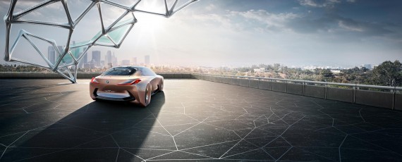 BMW VISION NEXT 100 (08)