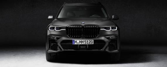 BMW X7 Edition Dark Shadow (01)