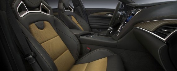 Noul Cadillac CTS-V (08)