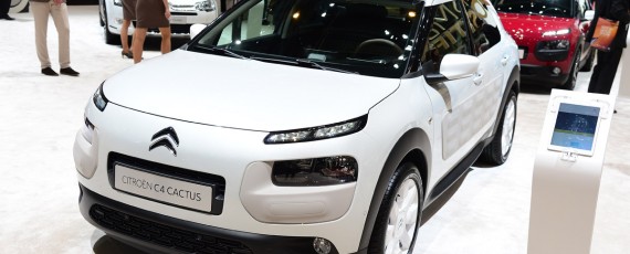 Citroen C4 Cactus W (02)