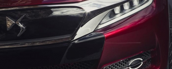 Citroen DS Wild Rubis 04